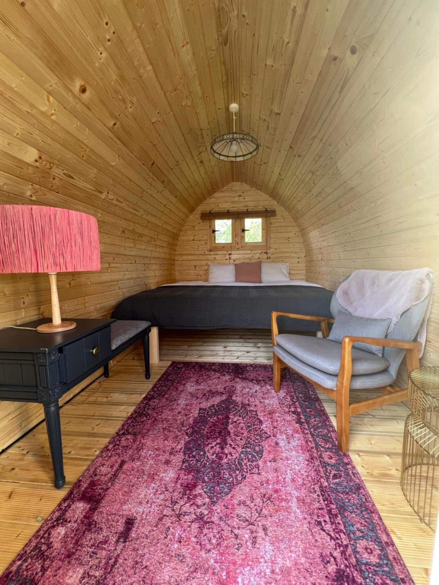 Dragonfly Glamping Spa Retreat Ashford  Exterior foto